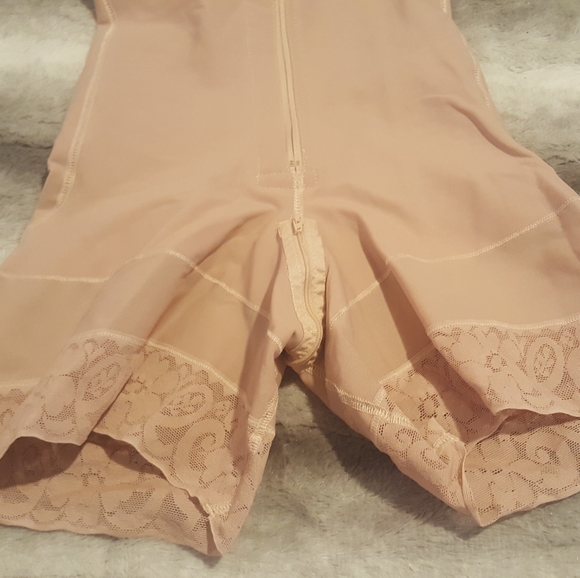 Shapewear Colombian Faja/Girdle size - Picture 8 of 8